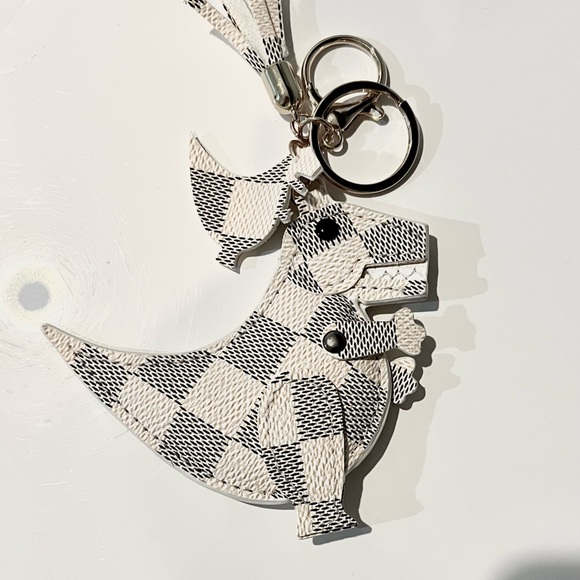 Lux inspired keychain - Picture 3 of 3